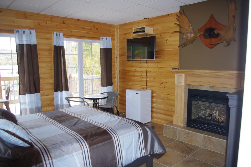 Auberge La Taniere Tadoussac Værelse billede