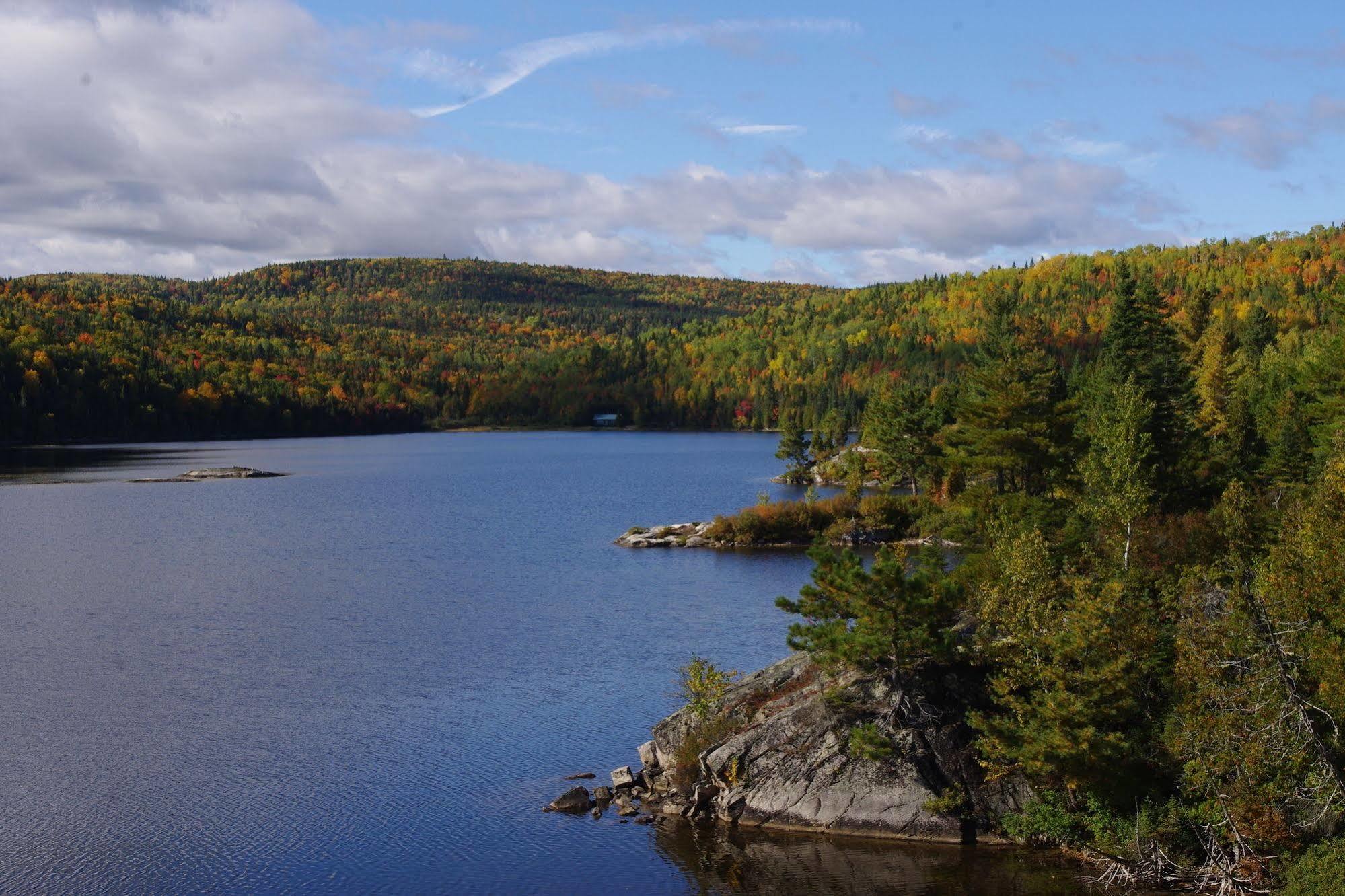 Auberge La Taniere Tadoussac Eksteriør billede