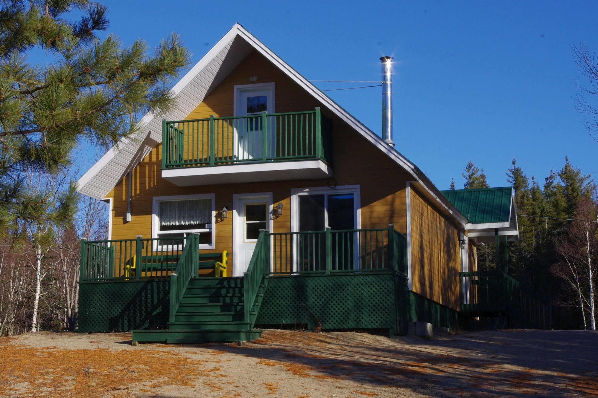 Auberge La Taniere Tadoussac Eksteriør billede