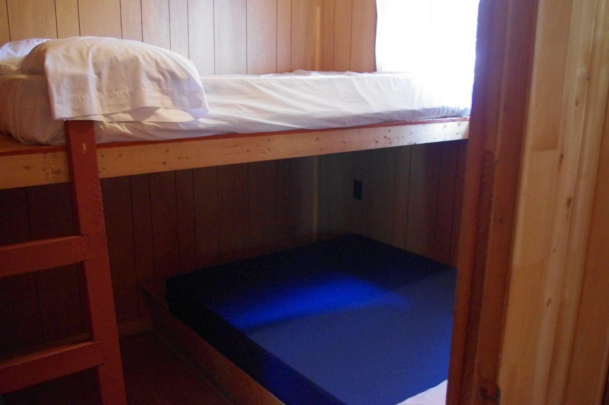 Auberge La Taniere Tadoussac Eksteriør billede