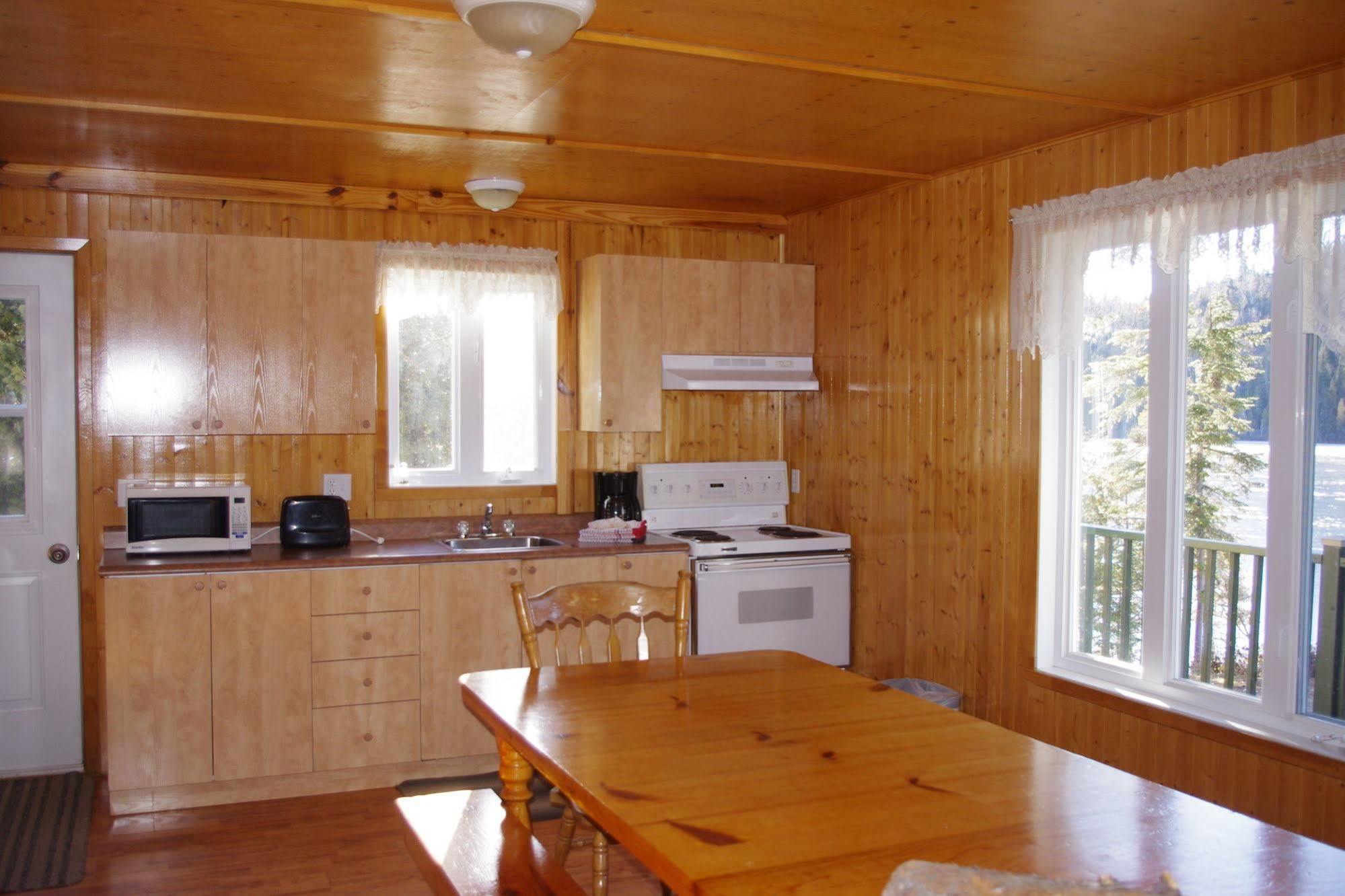 Auberge La Taniere Tadoussac Eksteriør billede